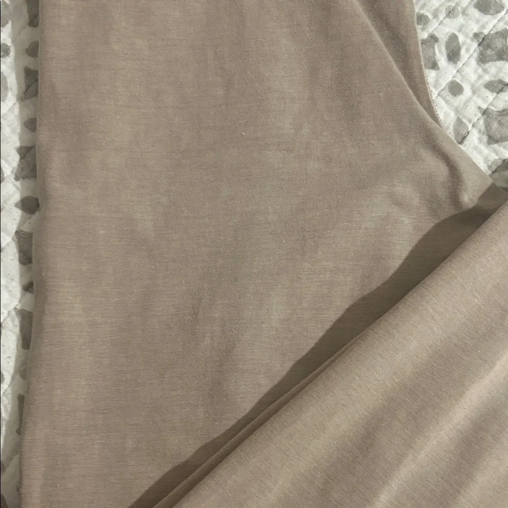 Reebok Leggings in Tan